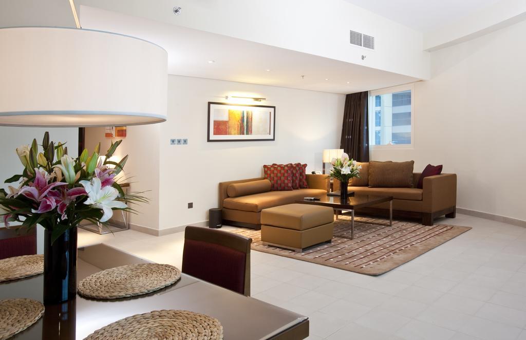 Grand Millennium Al Wahda Hotel And Executive Apartments אבו דאבי מראה חיצוני תמונה